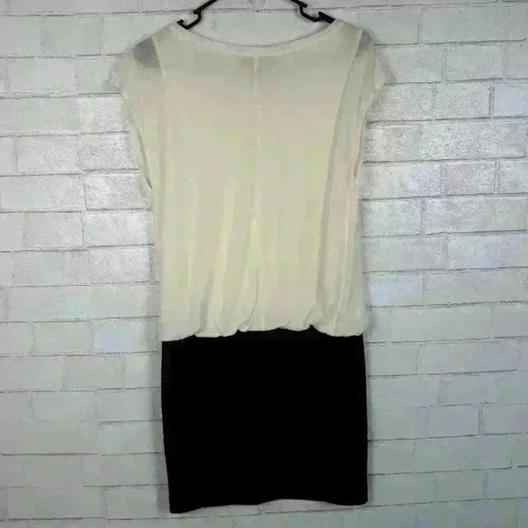 MNG Casual Color Block Mini Dress F21 - Picture 2 of 6